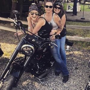 Meet your Posher, Michele